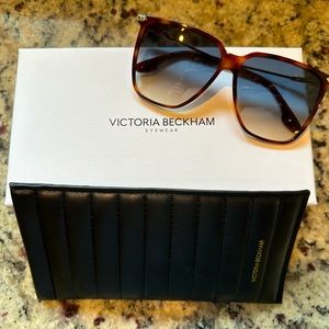 NEW Victoria Beckham sunglasses
